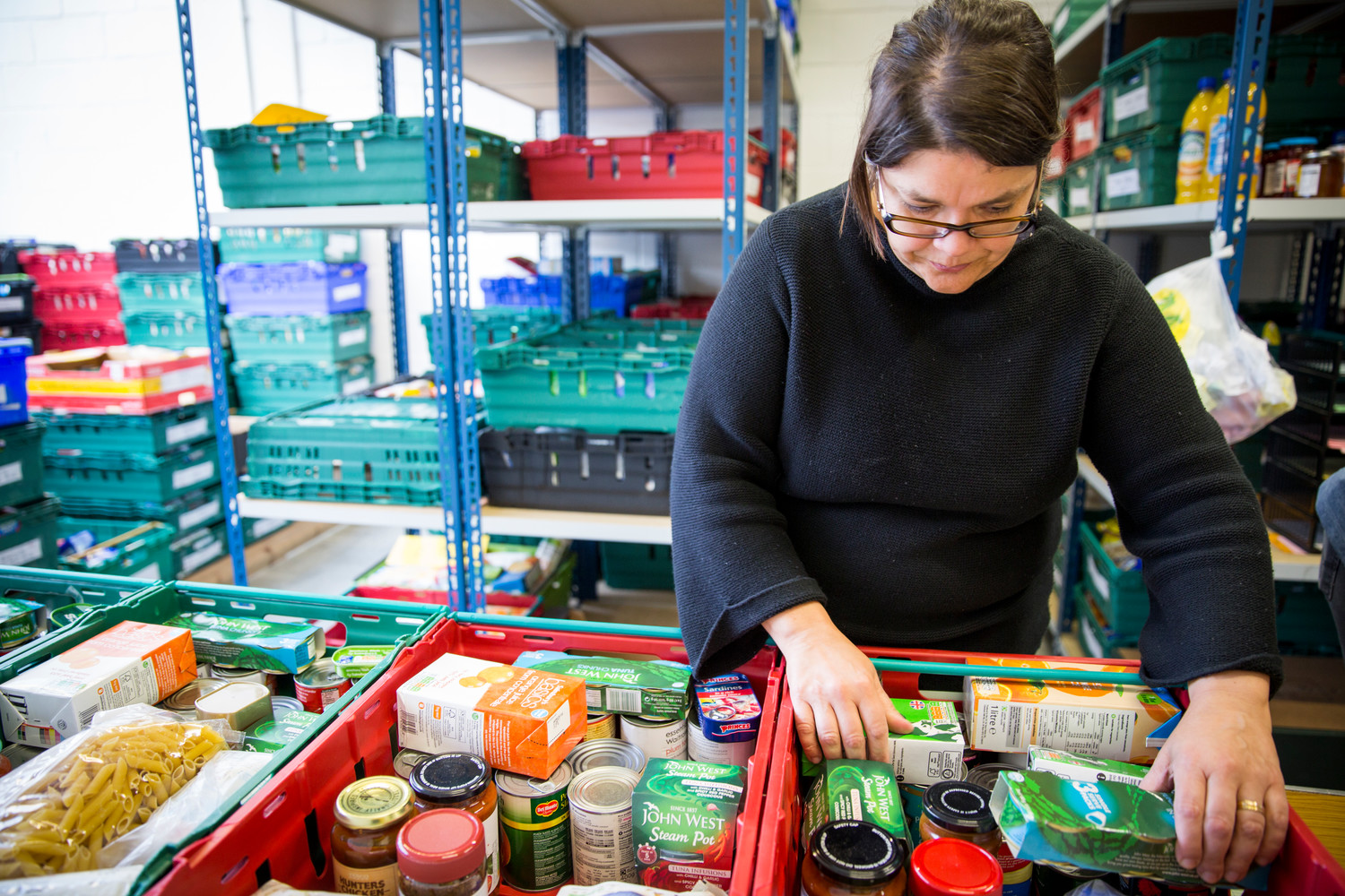 Asda and Burngreave Foodbank’s volunteer heroes help people get food bank help safely during ...